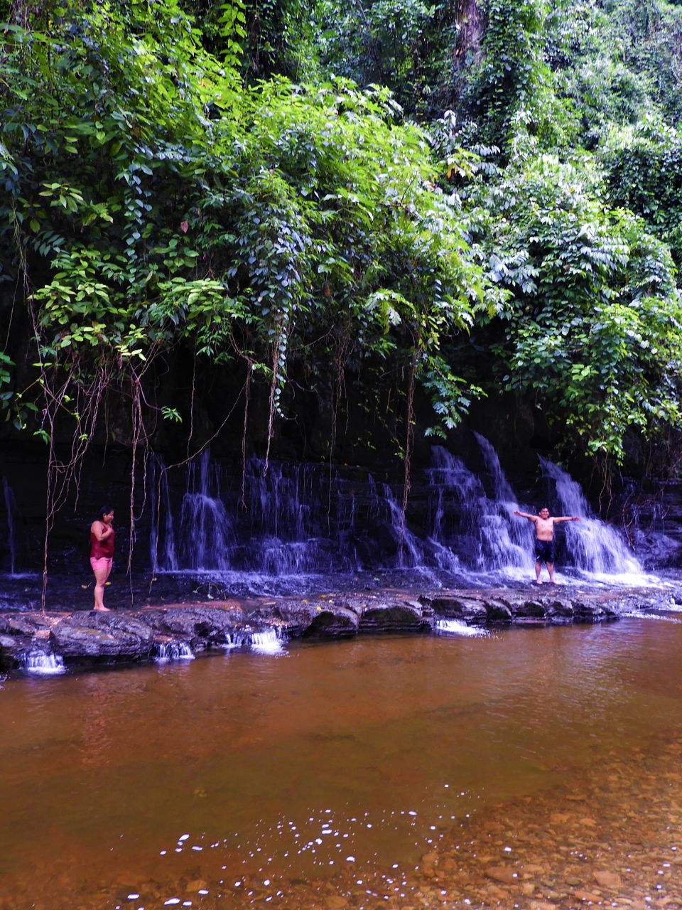 Piscinas naturales de Betania, Satipo — aguas cristalinas en la selva central del Peru